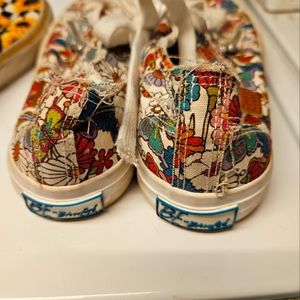 Blowfish floral sneaker